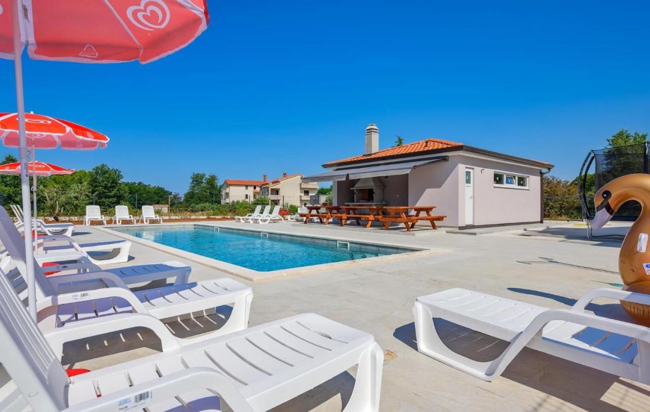 Apartmani Lucija Poreč Exteriér fotografie