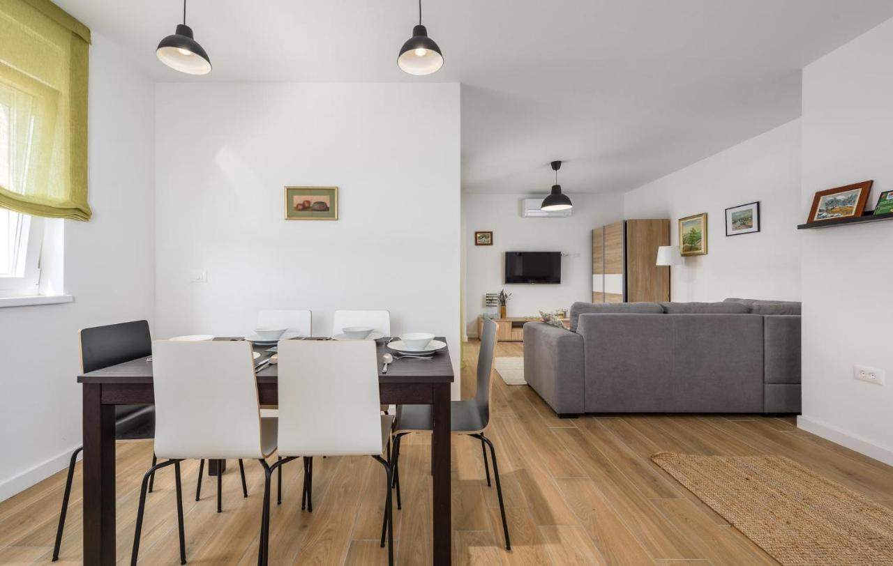 Apartmani Lucija Poreč Exteriér fotografie