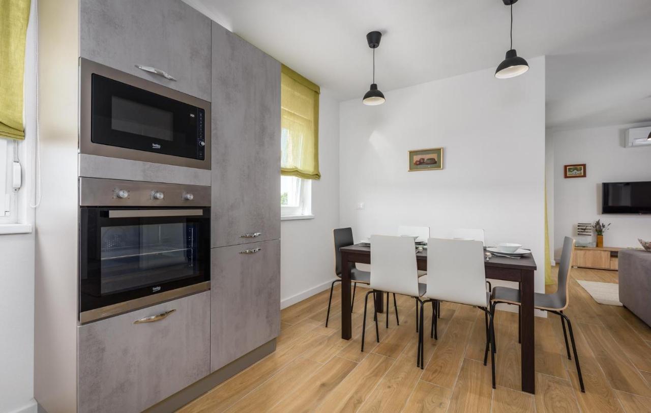 Apartmani Lucija Poreč Exteriér fotografie