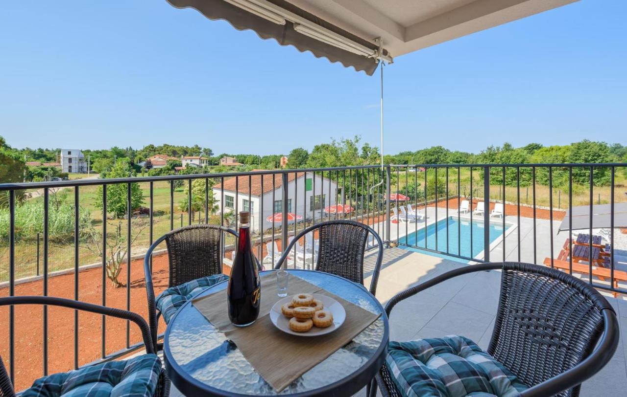 Apartmani Lucija Poreč Exteriér fotografie