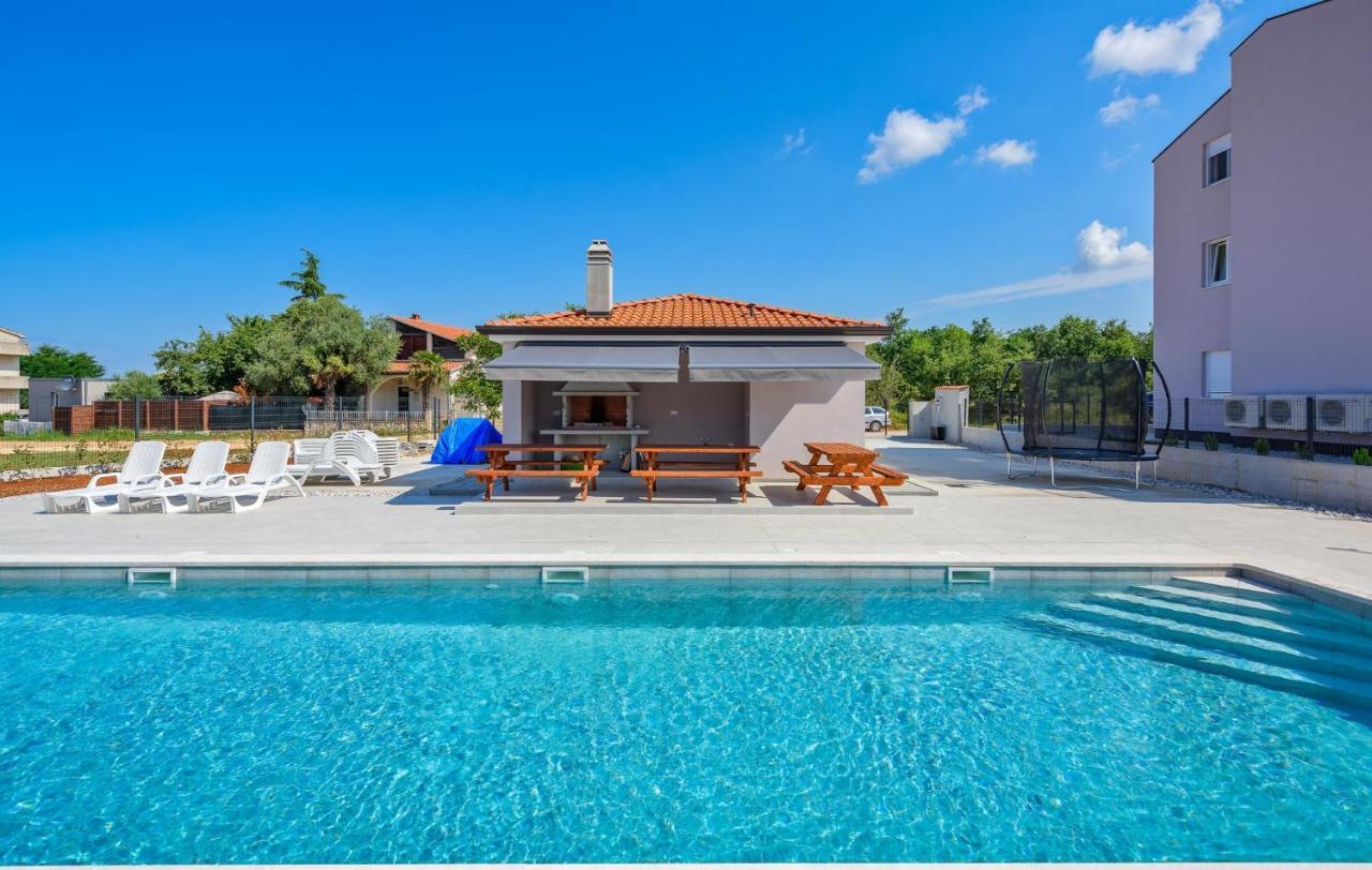 Apartmani Lucija Poreč Exteriér fotografie
